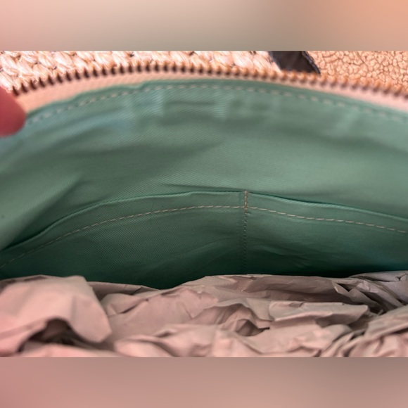 NWT Cavalcanti White Floral Purse - Picture 8 of 14